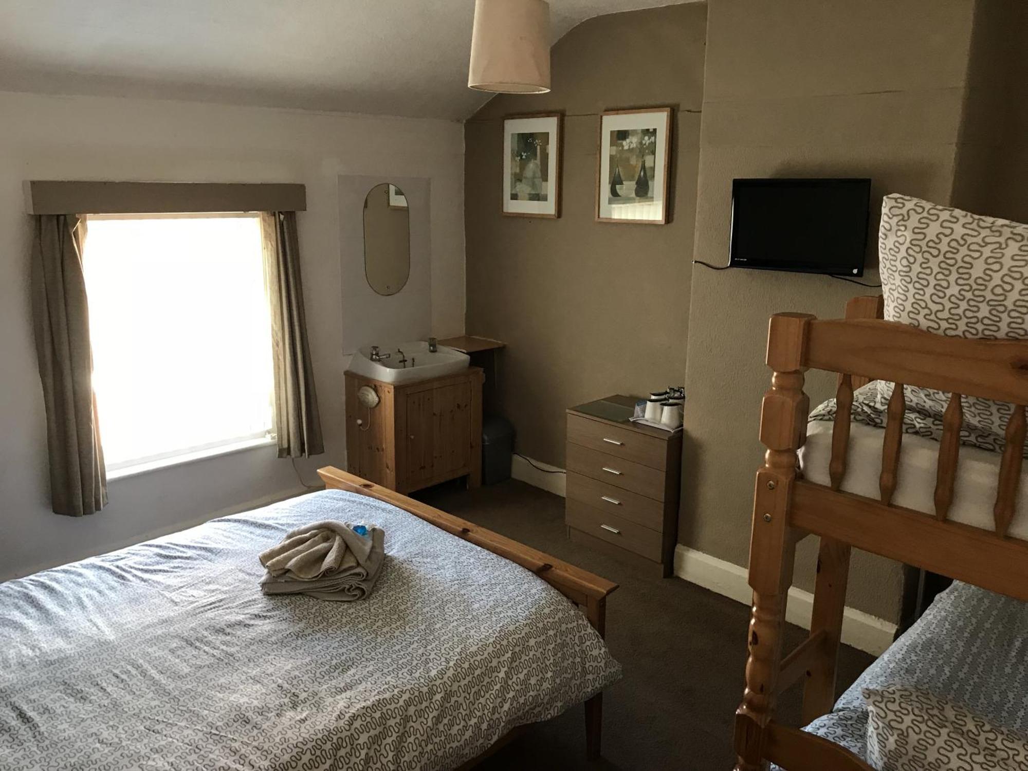ブラックプール Westbourne House Bed & Breakfast エクステリア 写真