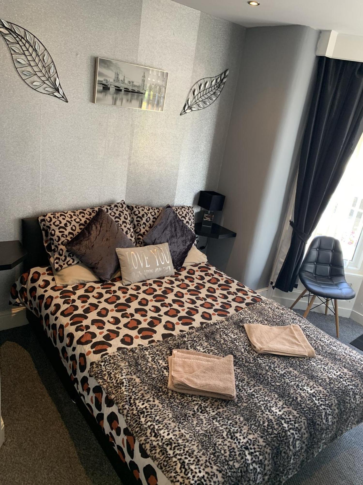 ブラックプール Westbourne House Bed & Breakfast エクステリア 写真